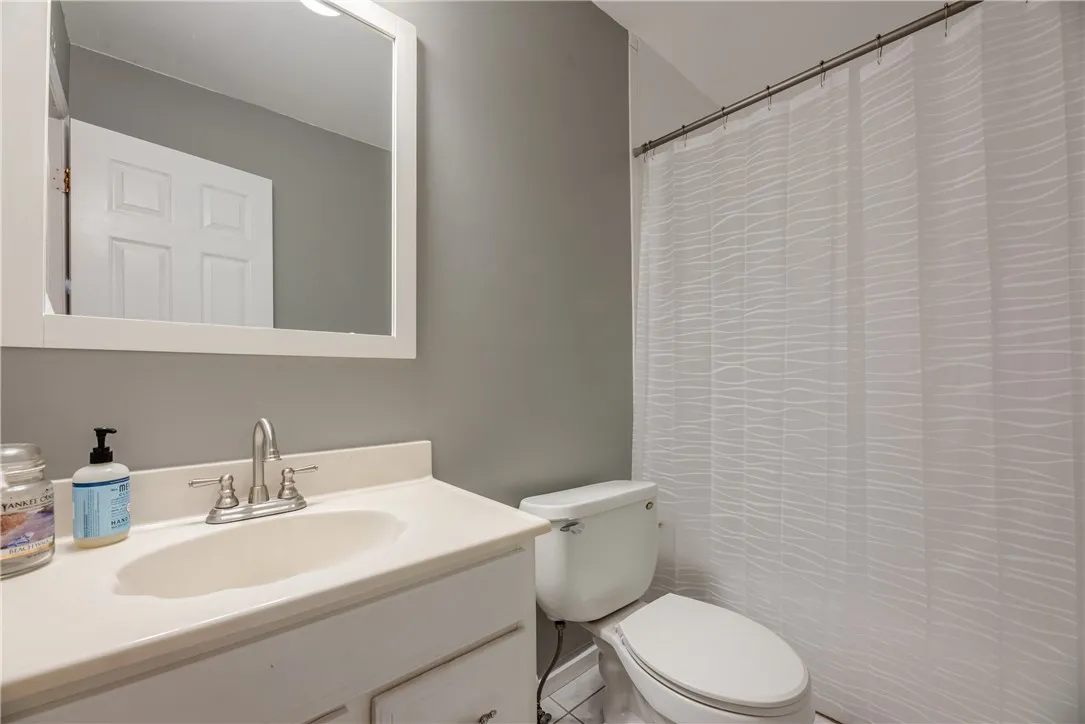 2097 Leno Road, Palmyra, New York 14522, Palmyra, New York 14522, 3 Bedrooms Bedrooms, 7 Rooms Rooms,2 BathroomsBathrooms,Residential,Closed,2097 Leno Road, Palmyra, New York 14522,0,R1628925