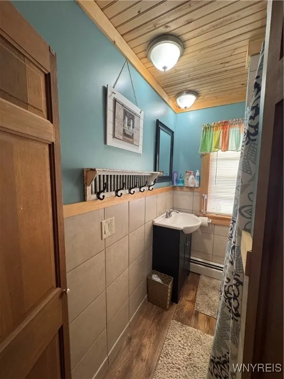 121 Aldrich Place, Buffalo, New York 14220, Buffalo, New York 14220, 4 Bedrooms Bedrooms, 5 Rooms Rooms,1 BathroomBathrooms,Residential,For Sale,121 Aldrich Place, Buffalo, New York 14220,B1630180