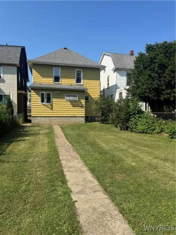 121 Aldrich Place, Buffalo, New York 14220, Buffalo, New York 14220, 4 Bedrooms Bedrooms, 5 Rooms Rooms,1 BathroomBathrooms,Residential,For Sale,121 Aldrich Place, Buffalo, New York 14220,B1630180