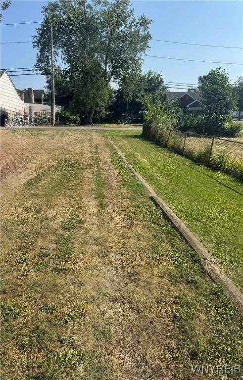121 Aldrich Place, Buffalo, New York 14220, Buffalo, New York 14220, 4 Bedrooms Bedrooms, 5 Rooms Rooms,1 BathroomBathrooms,Residential,For Sale,121 Aldrich Place, Buffalo, New York 14220,B1630180