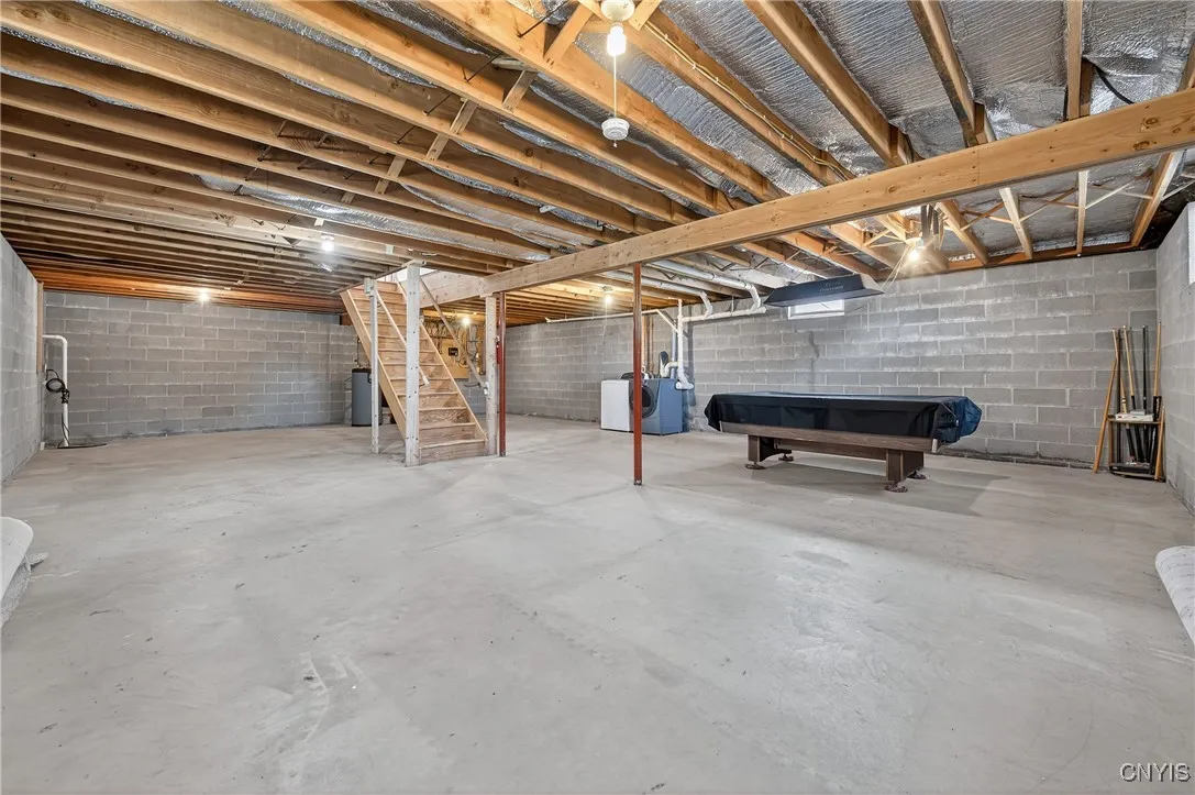 The pool table stays with the house!