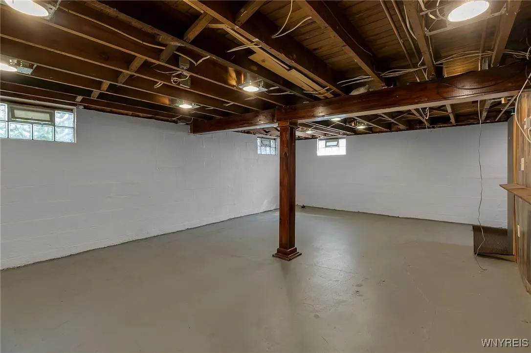 47 Huth Road, Cheektowaga, New York 14225, Cheektowaga, New York 14225, 3 Bedrooms Bedrooms, 7 Rooms Rooms,1 BathroomBathrooms,Residential,Closed,47 Huth Road, Cheektowaga, New York 14225,0,B1629129