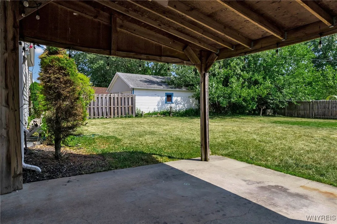 47 Huth Road, Cheektowaga, New York 14225, Cheektowaga, New York 14225, 3 Bedrooms Bedrooms, 7 Rooms Rooms,1 BathroomBathrooms,Residential,Closed,47 Huth Road, Cheektowaga, New York 14225,0,B1629129
