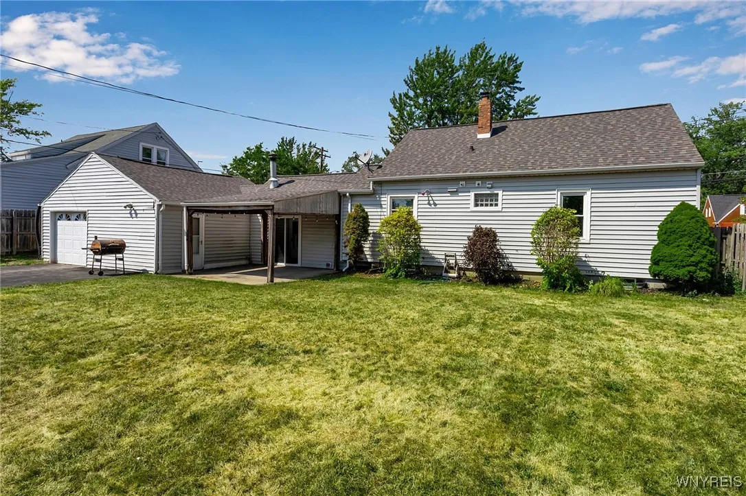 47 Huth Road, Cheektowaga, New York 14225, Cheektowaga, New York 14225, 3 Bedrooms Bedrooms, 7 Rooms Rooms,1 BathroomBathrooms,Residential,Closed,47 Huth Road, Cheektowaga, New York 14225,0,B1629129