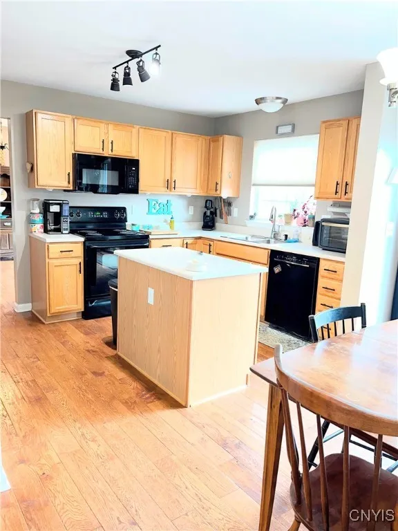 5547 Rockhampton, Clay, New York 13041, Clay, New York 13041, 3 Bedrooms Bedrooms, 11 Rooms Rooms,2 BathroomsBathrooms,Residential,Closed,5547 Rockhampton, Clay, New York 13041,0,S1630303