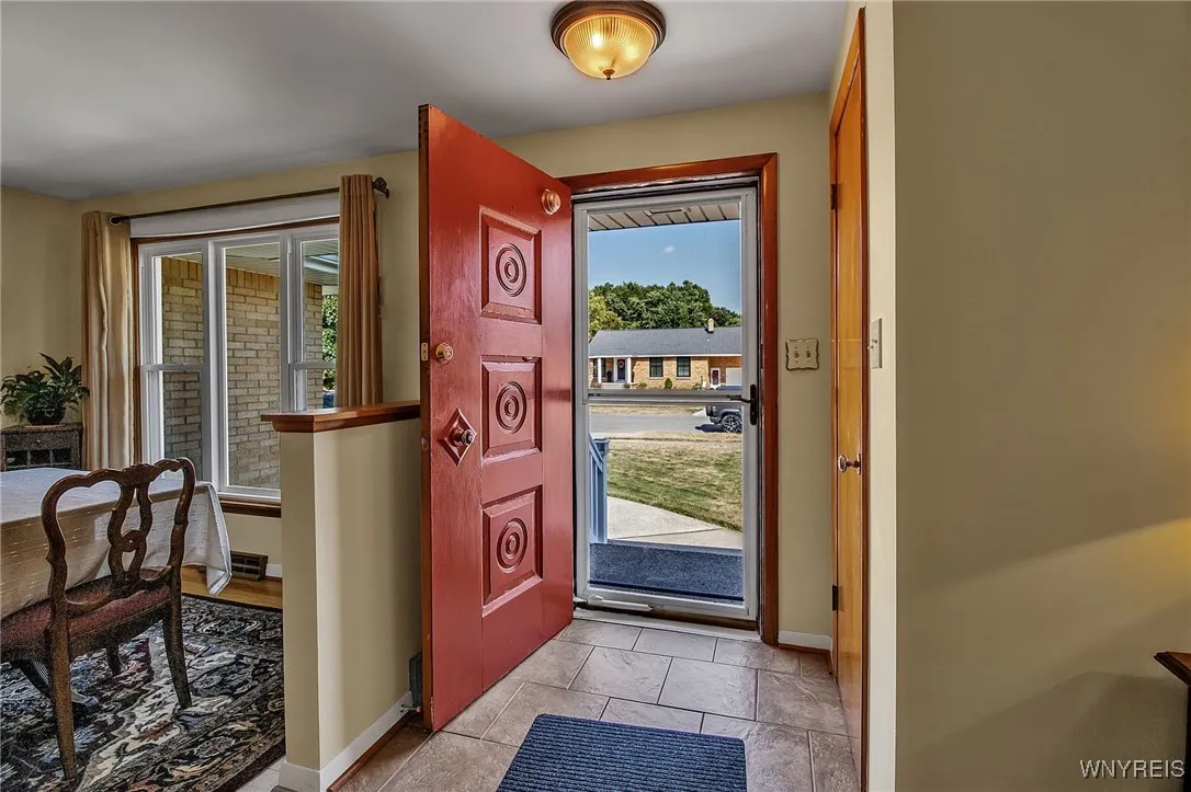 230 Fairways Boulevard, Amherst, New York 14221, Amherst, New York 14221, 3 Bedrooms Bedrooms, 7 Rooms Rooms,2 BathroomsBathrooms,Residential,For Sale,230 Fairways Boulevard, Amherst, New York 14221,0,B1629983