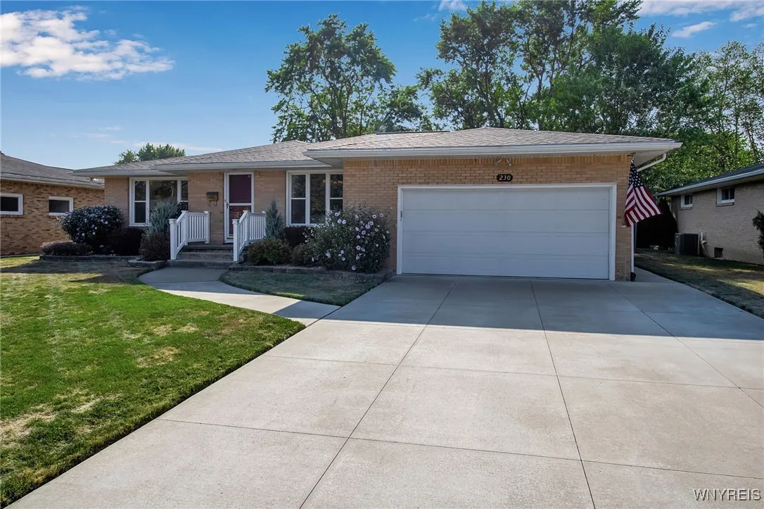 230 Fairways Boulevard, Amherst, New York 14221, Amherst, New York 14221, 3 Bedrooms Bedrooms, 7 Rooms Rooms,2 BathroomsBathrooms,Residential,For Sale,230 Fairways Boulevard, Amherst, New York 14221,0,B1629983