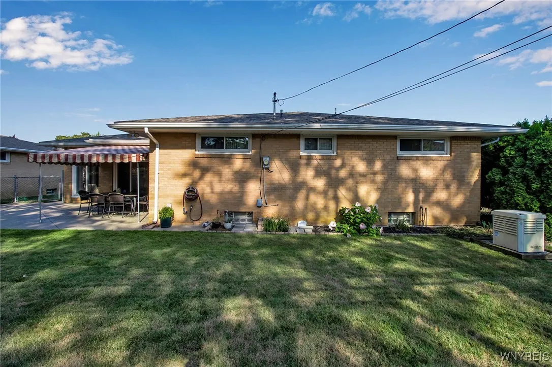 230 Fairways Boulevard, Amherst, New York 14221, Amherst, New York 14221, 3 Bedrooms Bedrooms, 7 Rooms Rooms,2 BathroomsBathrooms,Residential,For Sale,230 Fairways Boulevard, Amherst, New York 14221,0,B1629983