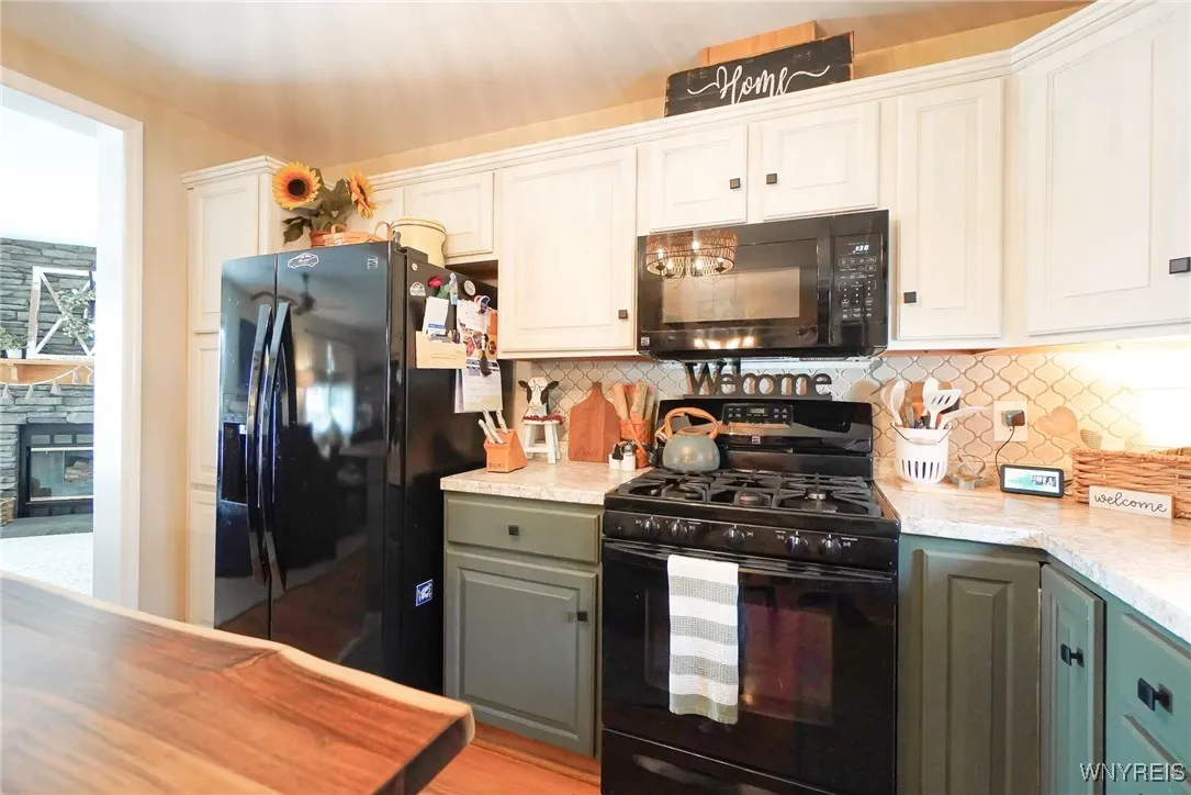 3748 Shearman Road, Castile, New York 14530, Castile, New York 14530, 5 Bedrooms Bedrooms, 11 Rooms Rooms,3 BathroomsBathrooms,Residential,Closed,3748 Shearman Road, Castile, New York 14530,0,B1628952