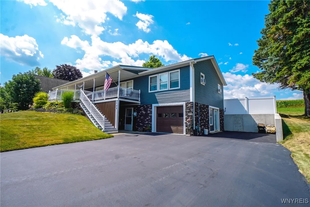 3748 Shearman Road, Castile, New York 14530, Castile, New York 14530, 5 Bedrooms Bedrooms, 11 Rooms Rooms,3 BathroomsBathrooms,Residential,Closed,3748 Shearman Road, Castile, New York 14530,0,B1628952