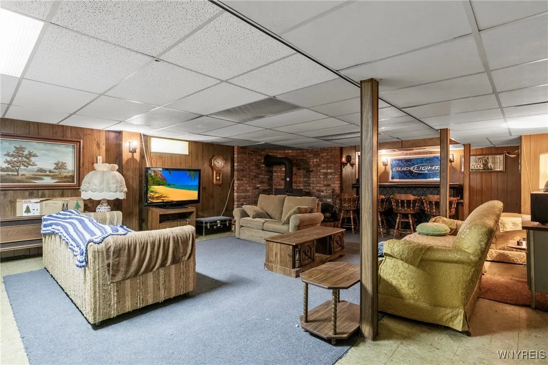 9 Bay Lane, Cheektowaga, New York 14225, Cheektowaga, New York 14225, 4 Bedrooms Bedrooms, 6 Rooms Rooms,1 BathroomBathrooms,Residential,For Sale,9 Bay Lane, Cheektowaga, New York 14225,B1629621