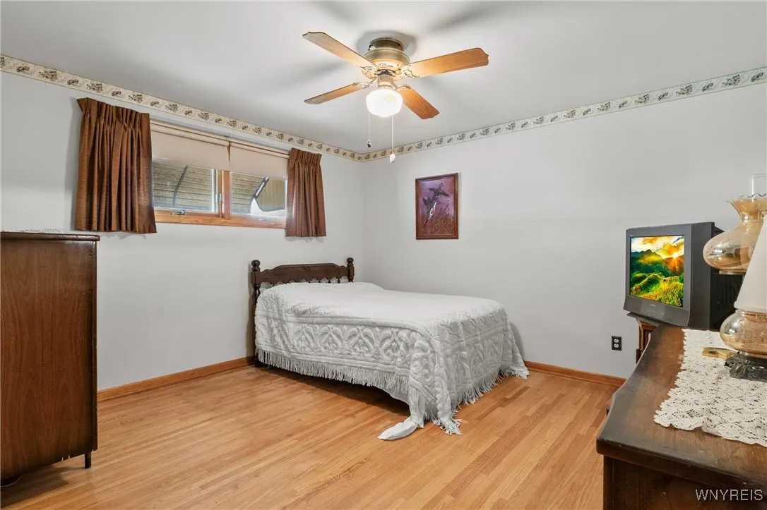 9 Bay Lane, Cheektowaga, New York 14225, Cheektowaga, New York 14225, 4 Bedrooms Bedrooms, 6 Rooms Rooms,1 BathroomBathrooms,Residential,For Sale,9 Bay Lane, Cheektowaga, New York 14225,B1629621