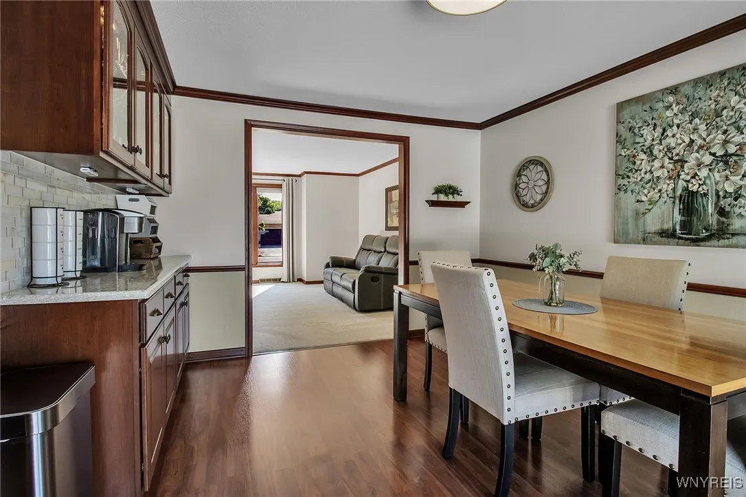 36 Schimwood Drive, Amherst, New York 14068, Amherst, New York 14068, 3 Bedrooms Bedrooms, 7 Rooms Rooms,1 BathroomBathrooms,Residential,For Sale,36 Schimwood Drive, Amherst, New York 14068,0,B1629865