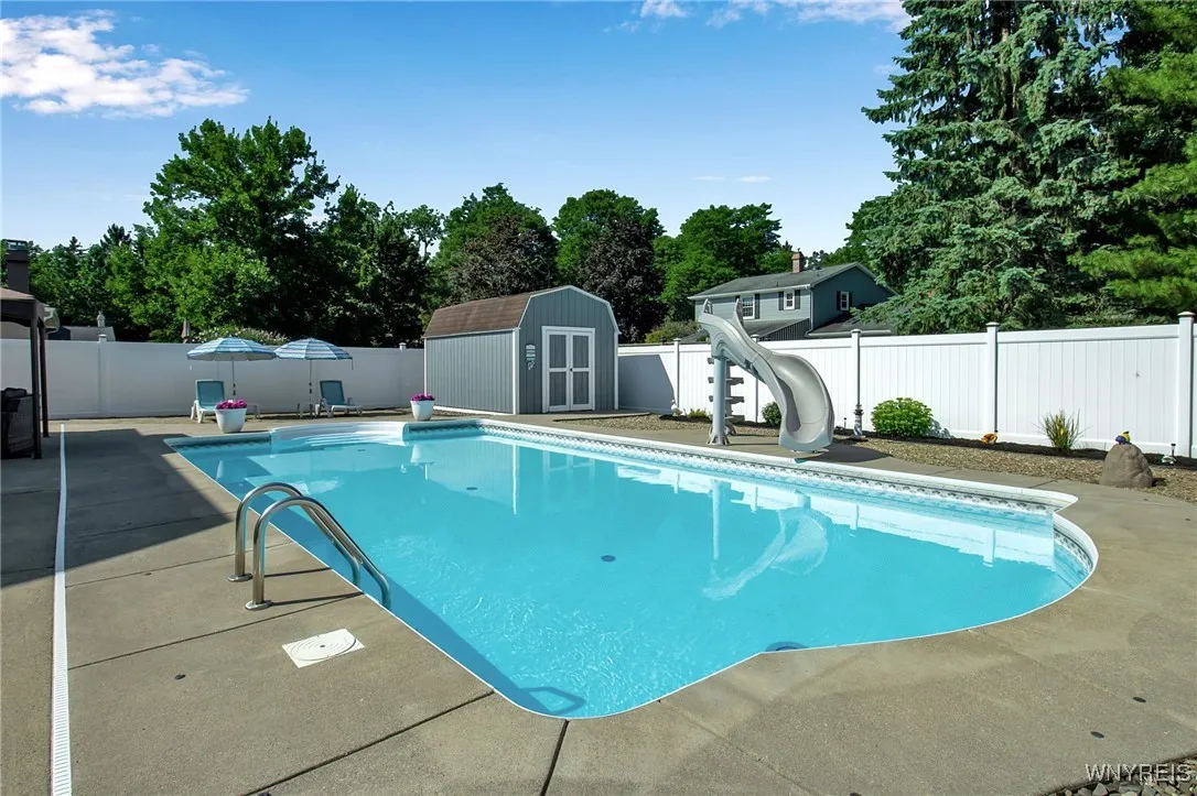 36 Schimwood Drive, Amherst, New York 14068, Amherst, New York 14068, 3 Bedrooms Bedrooms, 7 Rooms Rooms,1 BathroomBathrooms,Residential,For Sale,36 Schimwood Drive, Amherst, New York 14068,0,B1629865
