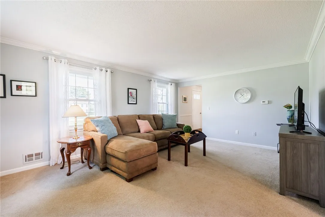 285 Dunbar Road, Parma, New York 14468, Parma, New York 14468, 3 Bedrooms Bedrooms, 7 Rooms Rooms,1 BathroomBathrooms,Residential,Closed,285 Dunbar Road, Parma, New York 14468,0,R1629748