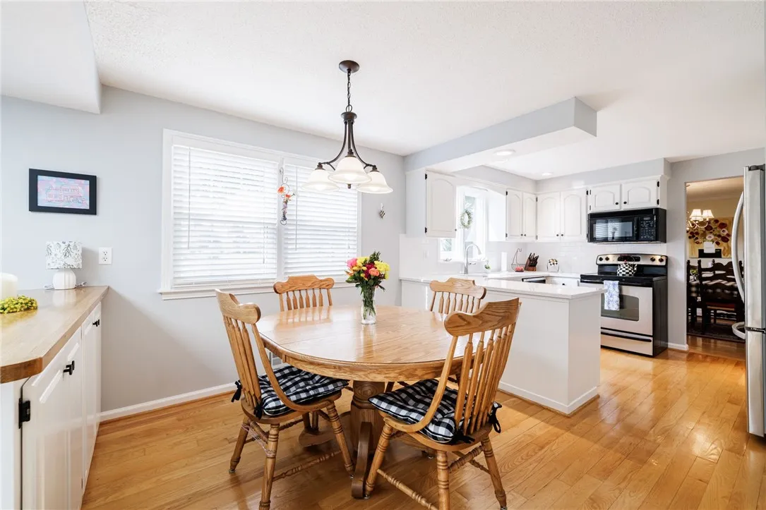 285 Dunbar Road, Parma, New York 14468, Parma, New York 14468, 3 Bedrooms Bedrooms, 7 Rooms Rooms,1 BathroomBathrooms,Residential,Closed,285 Dunbar Road, Parma, New York 14468,0,R1629748