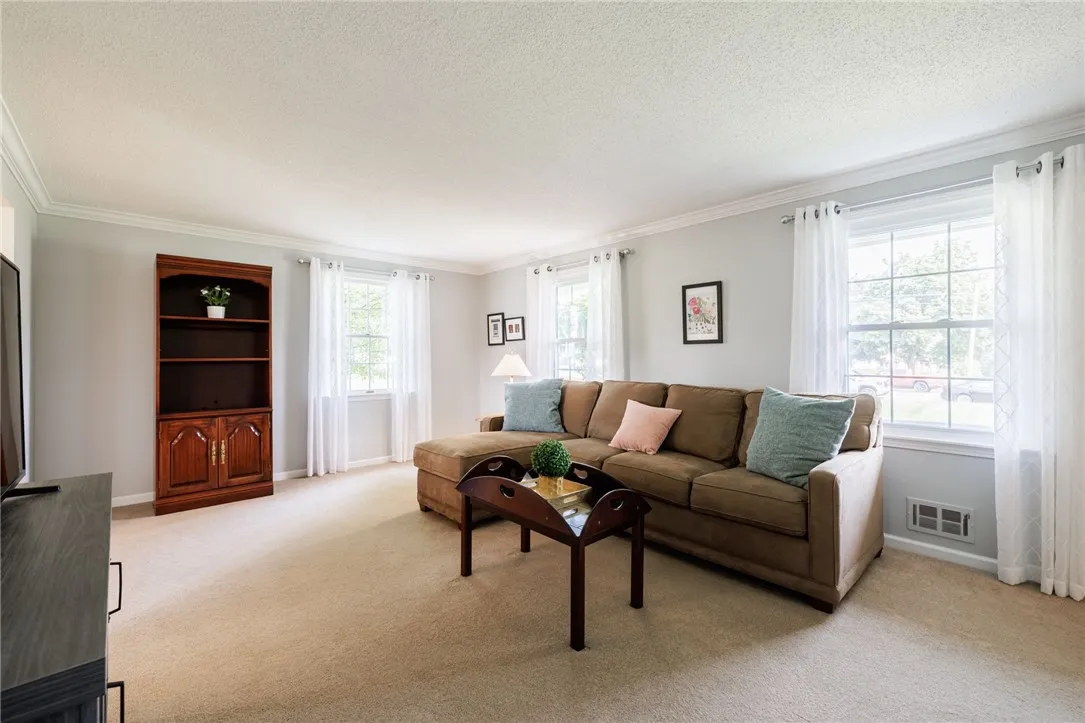 285 Dunbar Road, Parma, New York 14468, Parma, New York 14468, 3 Bedrooms Bedrooms, 7 Rooms Rooms,1 BathroomBathrooms,Residential,Closed,285 Dunbar Road, Parma, New York 14468,0,R1629748