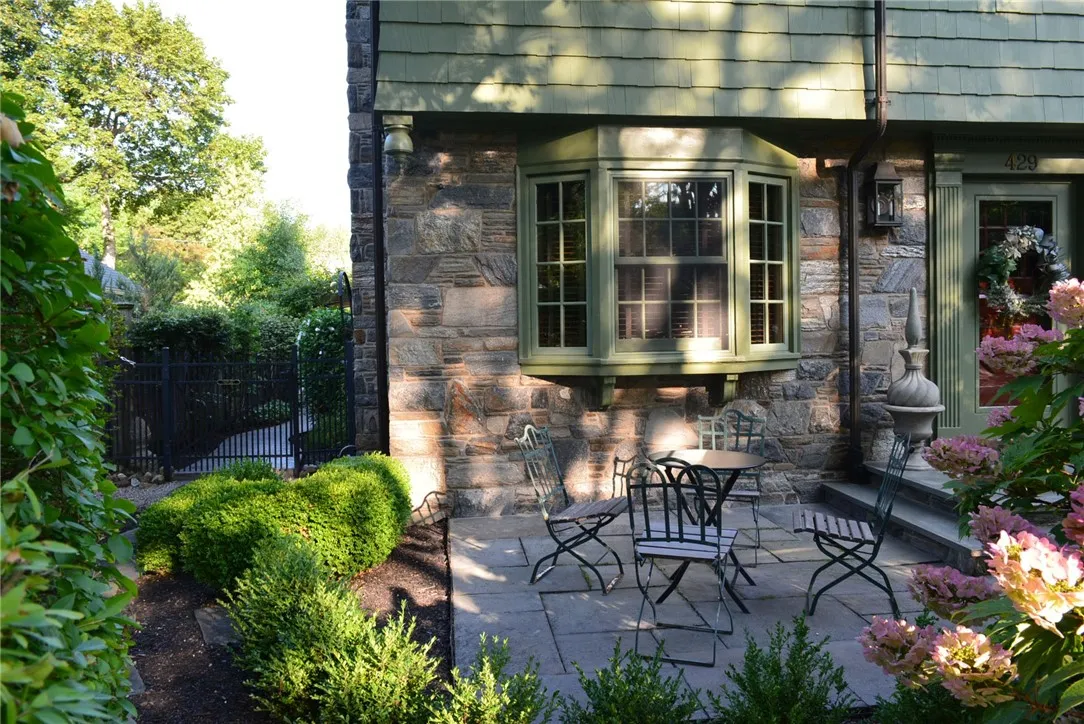 Exterior - Patio & Garden View