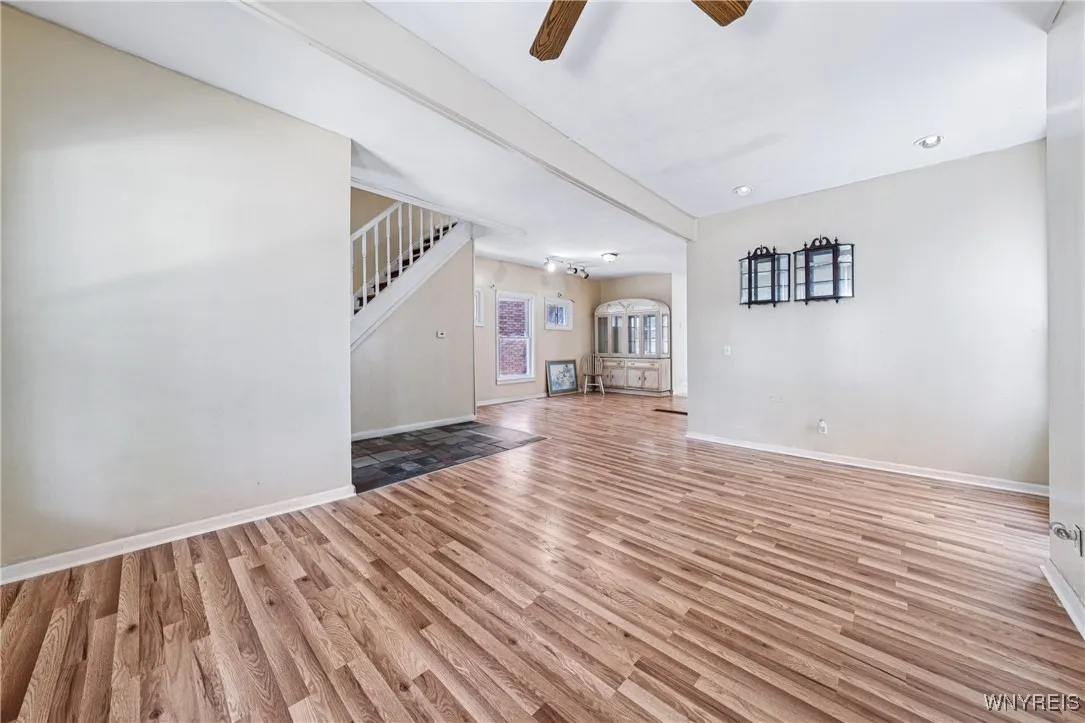 27 Heward Avenue, Buffalo, New York 14207, Buffalo, New York 14207, 5 Bedrooms Bedrooms, ,2 BathroomsBathrooms,Residential,For Sale,27 Heward Avenue, Buffalo, New York 14207,0,B1630360