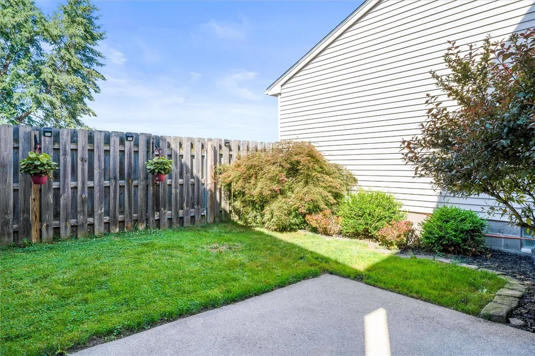 224 South Estate Drive, Webster, New York 14580, Webster, New York 14580, 2 Bedrooms Bedrooms, 5 Rooms Rooms,1 BathroomBathrooms,Residential,Closed,224 South Estate Drive, Webster, New York 14580,0,R1623051