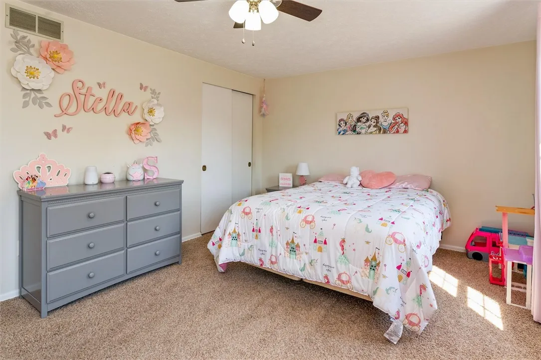 224 South Estate Drive, Webster, New York 14580, Webster, New York 14580, 2 Bedrooms Bedrooms, 5 Rooms Rooms,1 BathroomBathrooms,Residential,Closed,224 South Estate Drive, Webster, New York 14580,0,R1623051