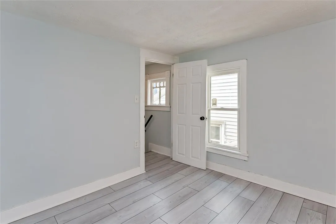 56 Wren Street, Rochester, New York 14613, Rochester, New York 14613, 4 Bedrooms Bedrooms, 8 Rooms Rooms,1 BathroomBathrooms,Residential,Closed,56 Wren Street, Rochester, New York 14613,0,R1630332