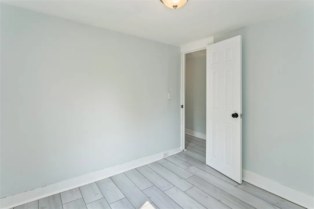 56 Wren Street, Rochester, New York 14613, Rochester, New York 14613, 4 Bedrooms Bedrooms, 8 Rooms Rooms,1 BathroomBathrooms,Residential,Closed,56 Wren Street, Rochester, New York 14613,0,R1630332