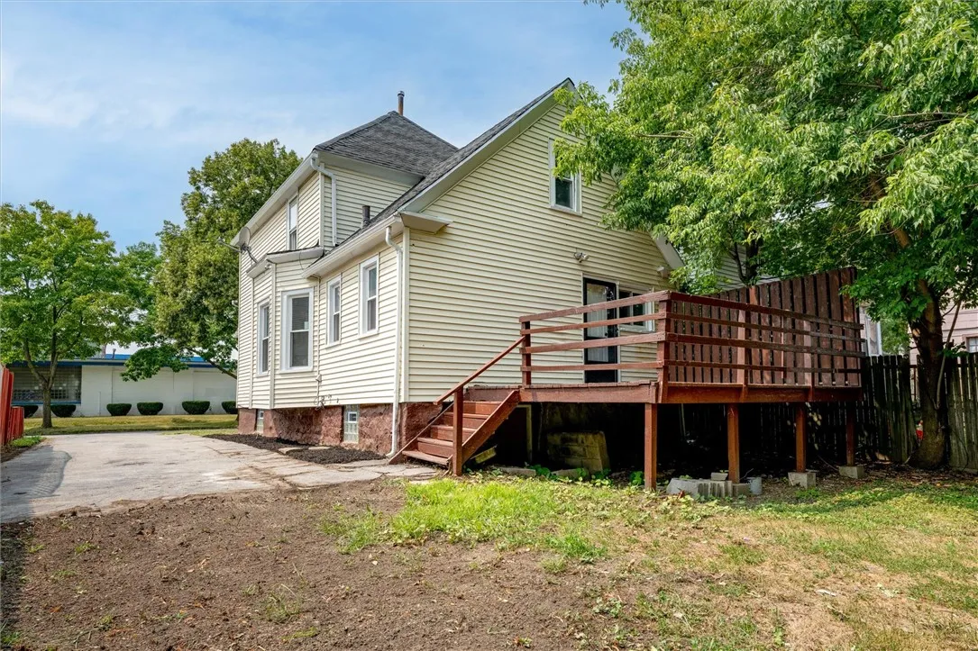 56 Wren Street, Rochester, New York 14613, Rochester, New York 14613, 4 Bedrooms Bedrooms, 8 Rooms Rooms,1 BathroomBathrooms,Residential,Closed,56 Wren Street, Rochester, New York 14613,0,R1630332