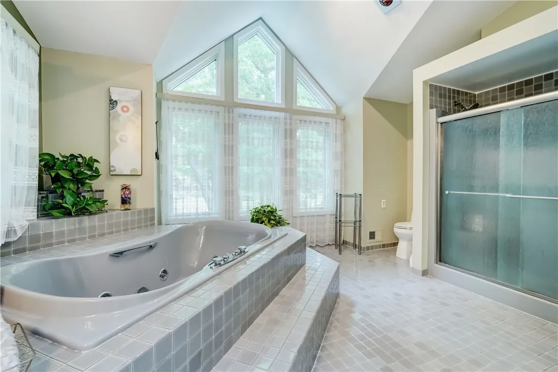 14 Ridgeway Estates, Greece, New York 14626, Greece, New York 14626, 5 Bedrooms Bedrooms, 12 Rooms Rooms,4 BathroomsBathrooms,Residential,Closed,14 Ridgeway Estates, Greece, New York 14626,0,R1629677