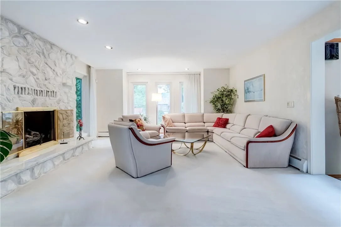 14 Ridgeway Estates, Greece, New York 14626, Greece, New York 14626, 5 Bedrooms Bedrooms, 12 Rooms Rooms,4 BathroomsBathrooms,Residential,Closed,14 Ridgeway Estates, Greece, New York 14626,0,R1629677