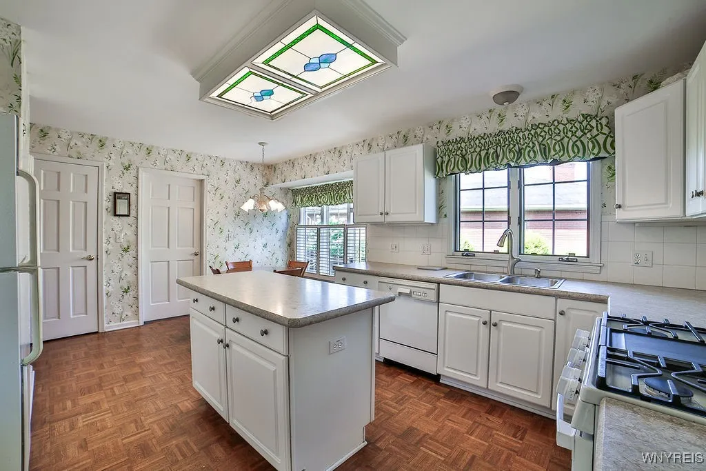 59 Hampton Hill Dr, Amherst, New York 14221, Amherst, New York 14221, 2 Bedrooms Bedrooms, 5 Rooms Rooms,2 BathroomsBathrooms,Residential,Closed,59 Hampton Hill Dr, Amherst, New York 14221,0,B1629787