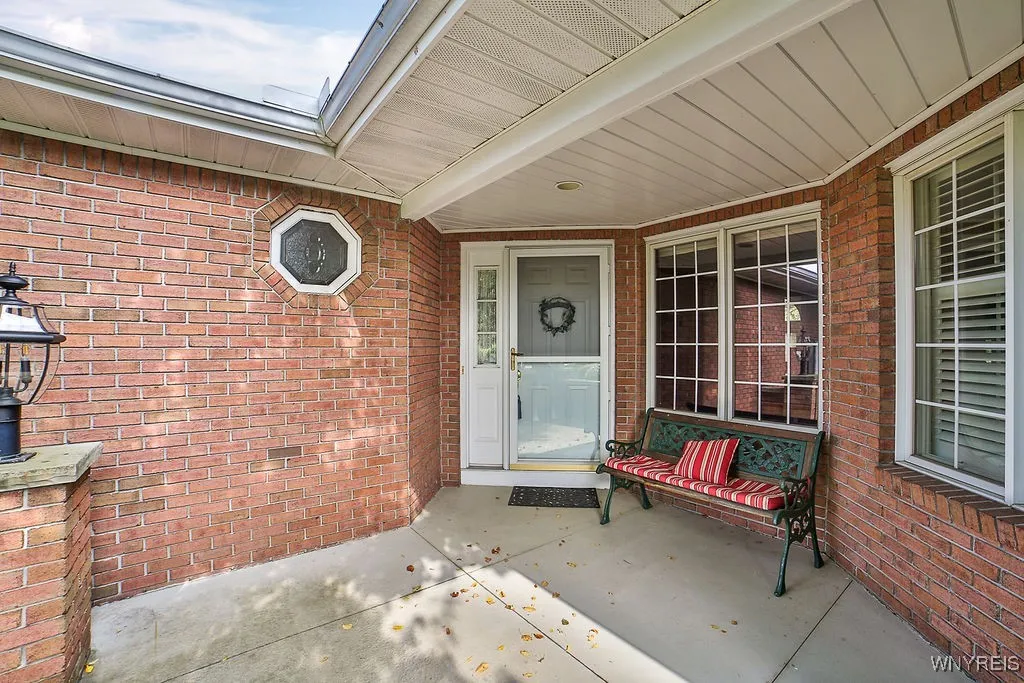 59 Hampton Hill Dr, Amherst, New York 14221, Amherst, New York 14221, 2 Bedrooms Bedrooms, 5 Rooms Rooms,2 BathroomsBathrooms,Residential,Closed,59 Hampton Hill Dr, Amherst, New York 14221,0,B1629787