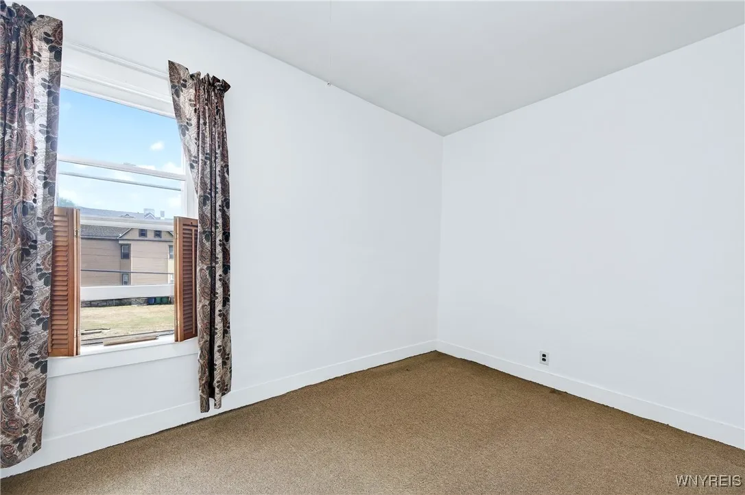 43 Fillmore Avenue, Buffalo, New York 14210, Buffalo, New York 14210, 6 Bedrooms Bedrooms, ,2 BathroomsBathrooms,Residential,Closed,43 Fillmore Avenue, Buffalo, New York 14210,0,B1629301