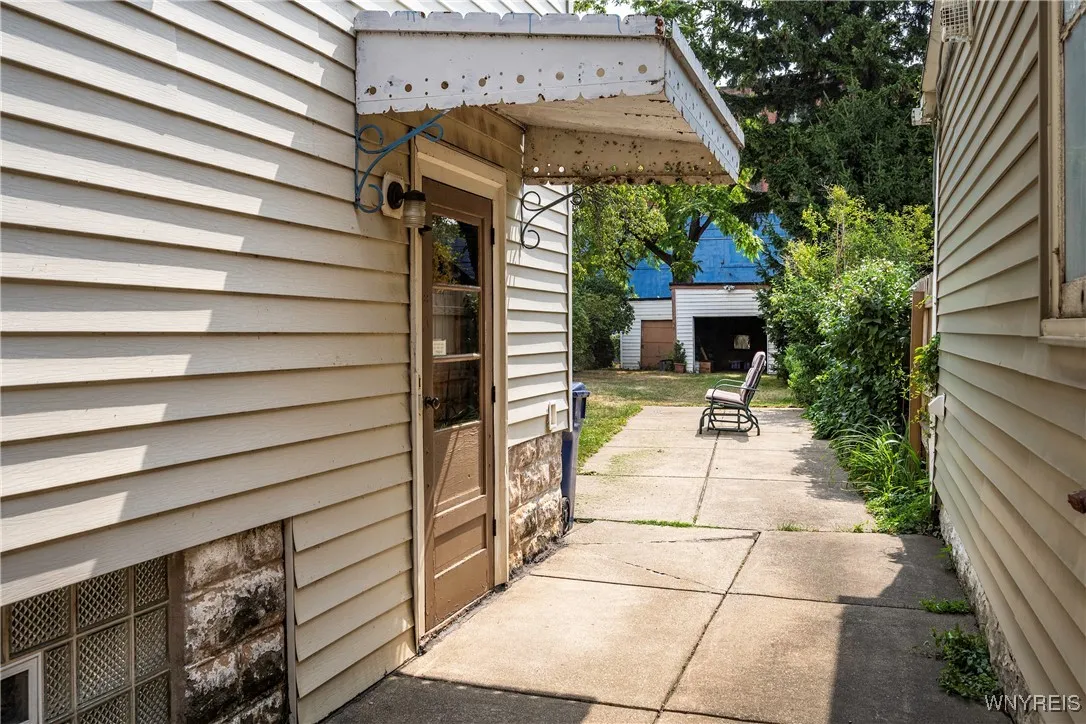 43 Fillmore Avenue, Buffalo, New York 14210, Buffalo, New York 14210, 6 Bedrooms Bedrooms, ,2 BathroomsBathrooms,Residential,Closed,43 Fillmore Avenue, Buffalo, New York 14210,0,B1629301