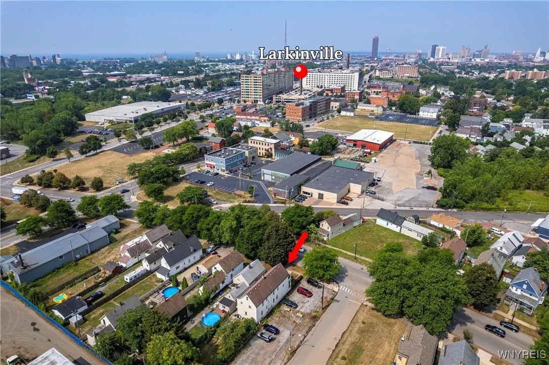 43 Fillmore Avenue, Buffalo, New York 14210, Buffalo, New York 14210, 6 Bedrooms Bedrooms, ,2 BathroomsBathrooms,Residential,Closed,43 Fillmore Avenue, Buffalo, New York 14210,0,B1629301
