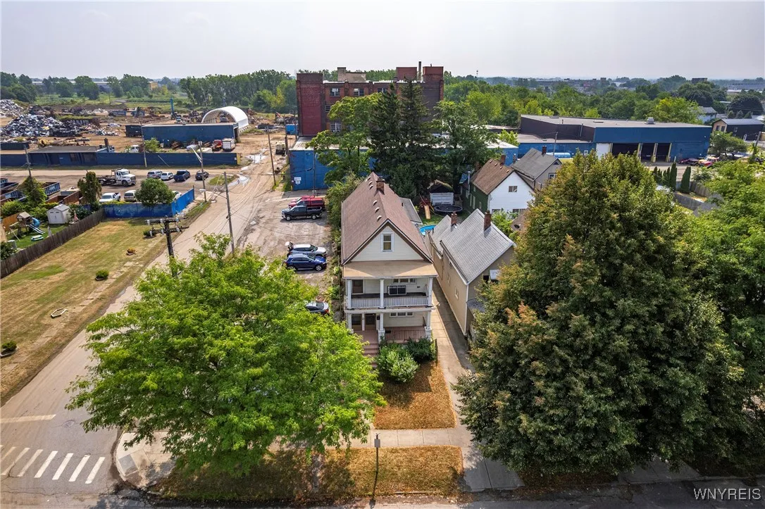 43 Fillmore Avenue, Buffalo, New York 14210, Buffalo, New York 14210, 6 Bedrooms Bedrooms, ,2 BathroomsBathrooms,Residential,Closed,43 Fillmore Avenue, Buffalo, New York 14210,0,B1629301