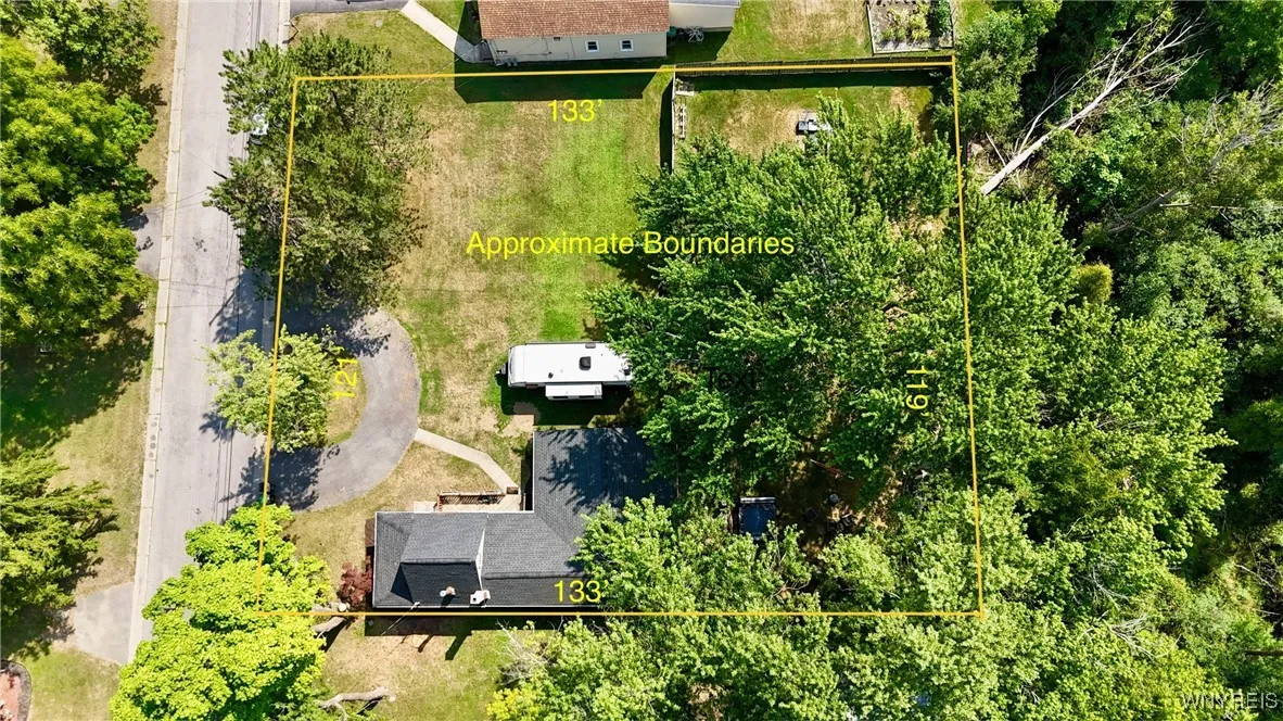 471 Hillside Avenue, Orchard Park, New York 14127, Orchard Park, New York 14127, 3 Bedrooms Bedrooms, 8 Rooms Rooms,1 BathroomBathrooms,Residential,For Sale,471 Hillside Avenue, Orchard Park, New York 14127,B1630347