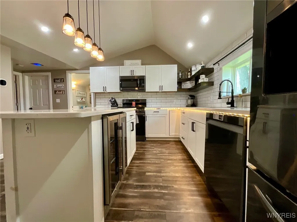 471 Hillside Avenue, Orchard Park, New York 14127, Orchard Park, New York 14127, 3 Bedrooms Bedrooms, 8 Rooms Rooms,1 BathroomBathrooms,Residential,For Sale,471 Hillside Avenue, Orchard Park, New York 14127,B1630347
