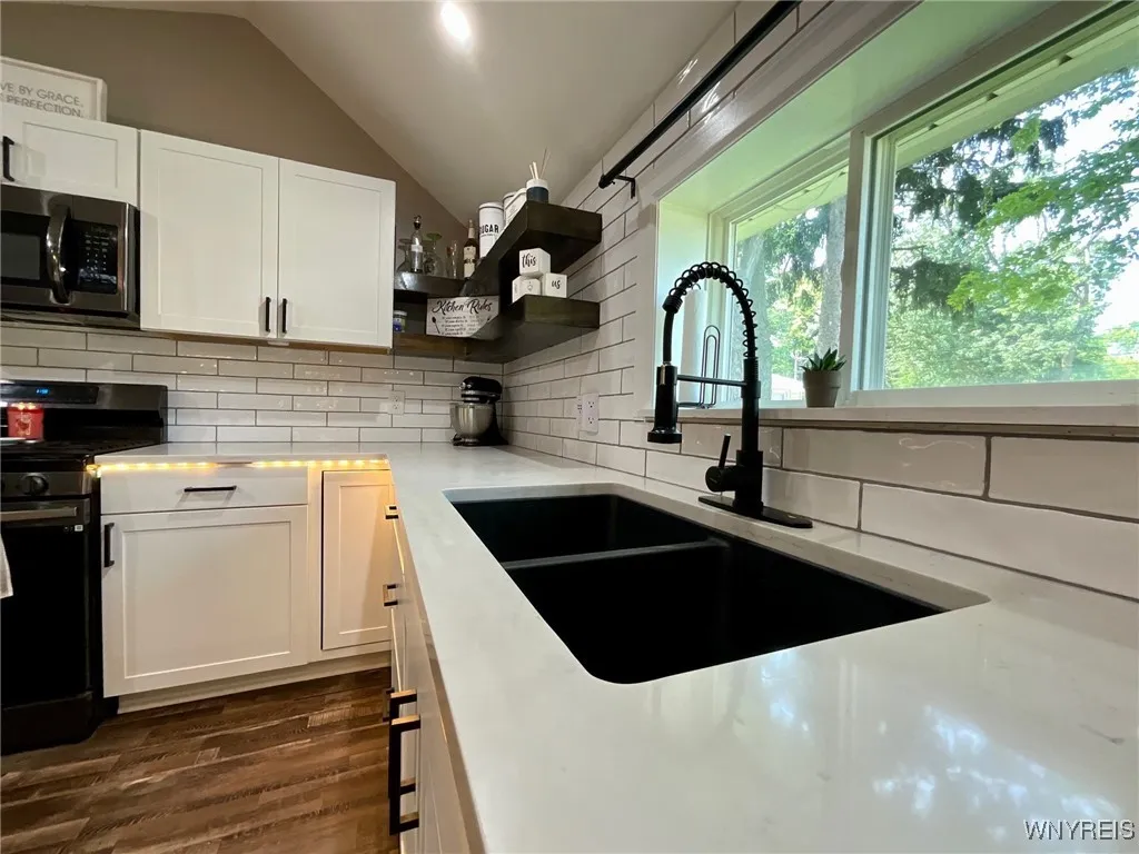 471 Hillside Avenue, Orchard Park, New York 14127, Orchard Park, New York 14127, 3 Bedrooms Bedrooms, 8 Rooms Rooms,1 BathroomBathrooms,Residential,For Sale,471 Hillside Avenue, Orchard Park, New York 14127,B1630347
