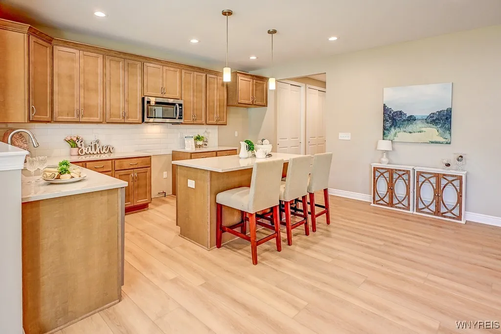 322 Cardinal Way, North Tonawanda, New York 14120, North Tonawanda, New York 14120, 3 Bedrooms Bedrooms, 6 Rooms Rooms,2 BathroomsBathrooms,Residential,Closed,322 Cardinal Way, North Tonawanda, New York 14120,0,B1630413