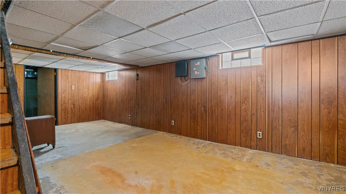 47 Thorndale Avenue, West Seneca, New York 14224, West Seneca, New York 14224, 4 Bedrooms Bedrooms, 6 Rooms Rooms,1 BathroomBathrooms,Residential,For Sale,47 Thorndale Avenue, West Seneca, New York 14224,B1630193