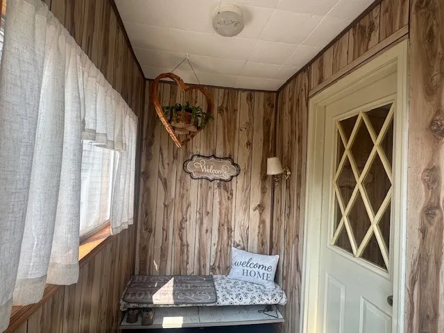 7459 Potter Road, Throop, New York 13021, Throop, New York 13021, 5 Bedrooms Bedrooms, 7 Rooms Rooms,1 BathroomBathrooms,Residential,Closed,7459 Potter Road, Throop, New York 13021,0,R1617209