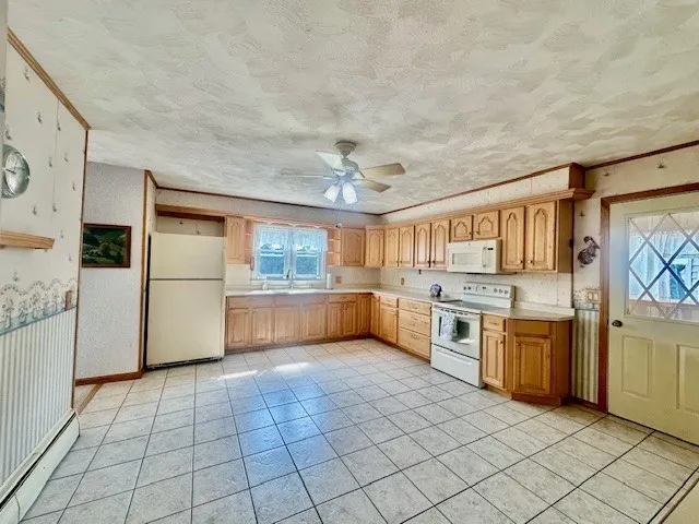 7459 Potter Road, Throop, New York 13021, Throop, New York 13021, 5 Bedrooms Bedrooms, 7 Rooms Rooms,1 BathroomBathrooms,Residential,Closed,7459 Potter Road, Throop, New York 13021,0,R1617209