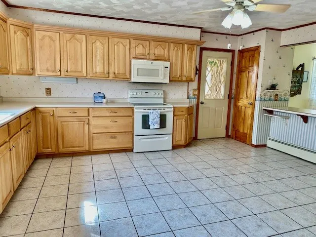 7459 Potter Road, Throop, New York 13021, Throop, New York 13021, 5 Bedrooms Bedrooms, 7 Rooms Rooms,1 BathroomBathrooms,Residential,Closed,7459 Potter Road, Throop, New York 13021,0,R1617209