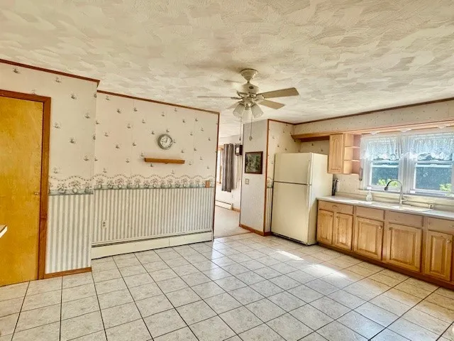 7459 Potter Road, Throop, New York 13021, Throop, New York 13021, 5 Bedrooms Bedrooms, 7 Rooms Rooms,1 BathroomBathrooms,Residential,Closed,7459 Potter Road, Throop, New York 13021,0,R1617209