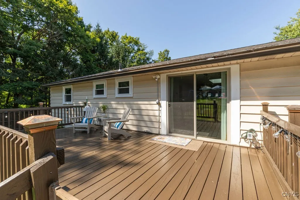 100 Shady Lane, Manlius, New York 13066, Manlius, New York 13066, 3 Bedrooms Bedrooms, 8 Rooms Rooms,2 BathroomsBathrooms,Residential,Closed,100 Shady Lane, Manlius, New York 13066,0,S1629858