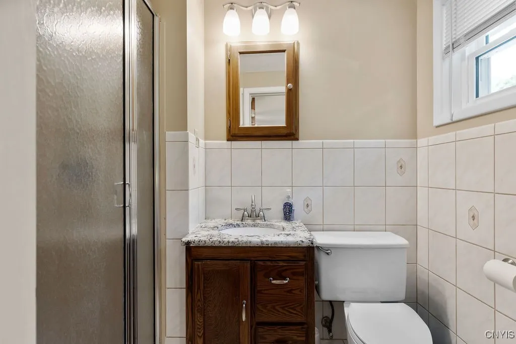 100 Shady Lane, Manlius, New York 13066, Manlius, New York 13066, 3 Bedrooms Bedrooms, 8 Rooms Rooms,2 BathroomsBathrooms,Residential,Closed,100 Shady Lane, Manlius, New York 13066,0,S1629858