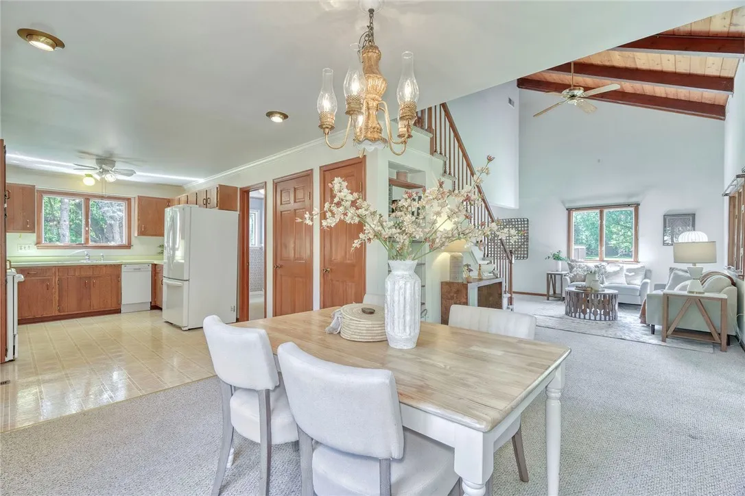 OPEN CONCEPT Eat-in Kitchen and Dining Area.