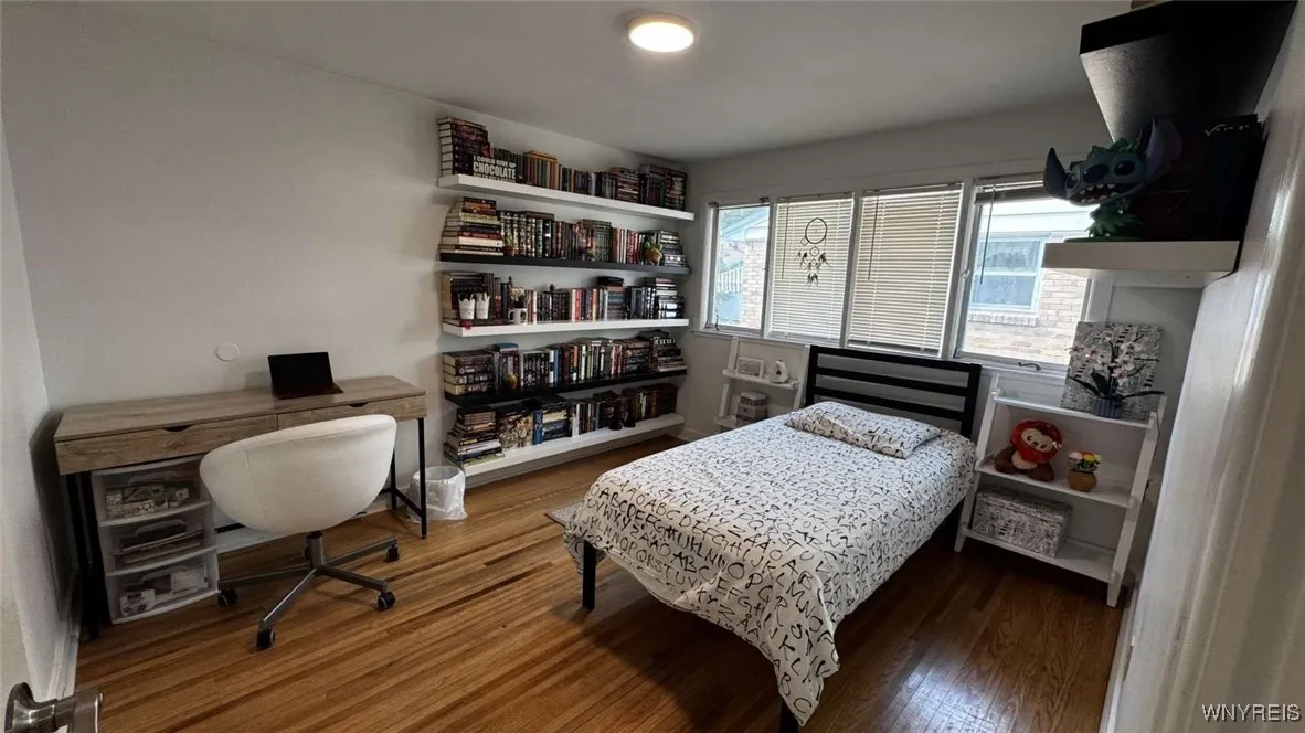 80 Edge Park Avenue, Buffalo, New York 14216, Buffalo, New York 14216, 3 Bedrooms Bedrooms, 9 Rooms Rooms,2 BathroomsBathrooms,Residential,Closed,80 Edge Park Avenue, Buffalo, New York 14216,0,B1630439