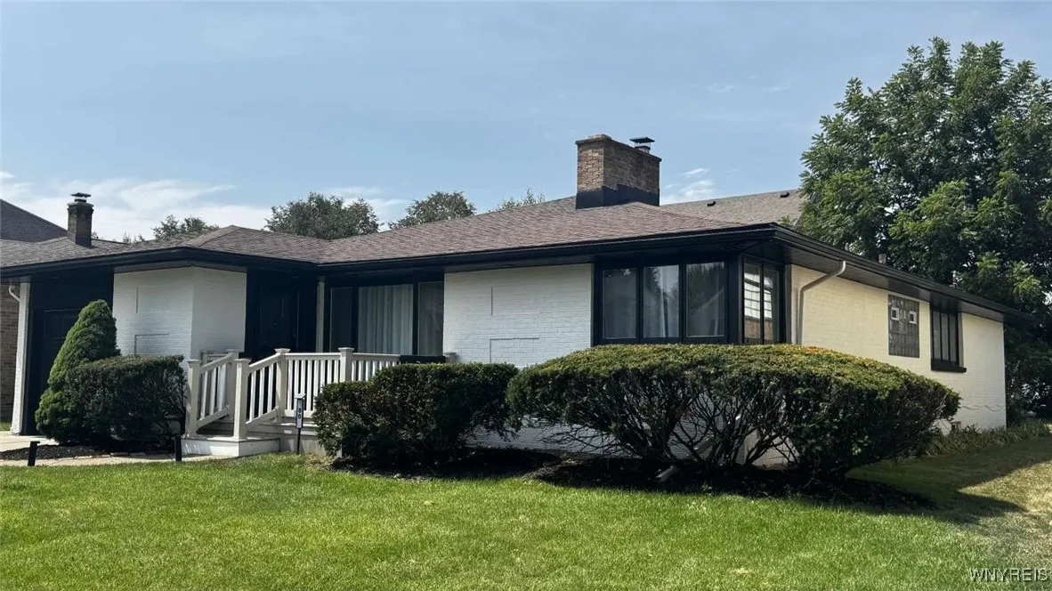 80 Edge Park Avenue, Buffalo, New York 14216, Buffalo, New York 14216, 3 Bedrooms Bedrooms, 9 Rooms Rooms,2 BathroomsBathrooms,Residential,Closed,80 Edge Park Avenue, Buffalo, New York 14216,0,B1630439